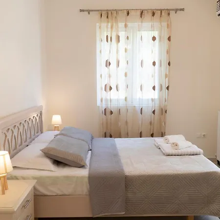Horizon View Apartment Sarande