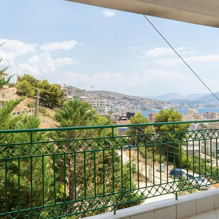 Apartment Horizon View