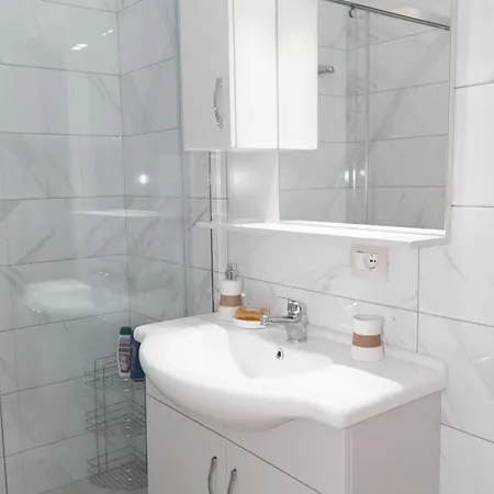 Horizon View Apartment *